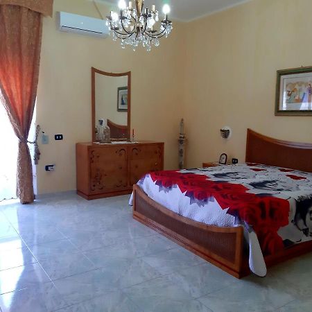 A Casa Di Roberto Apartment Porto Cesareo Ngoại thất bức ảnh
